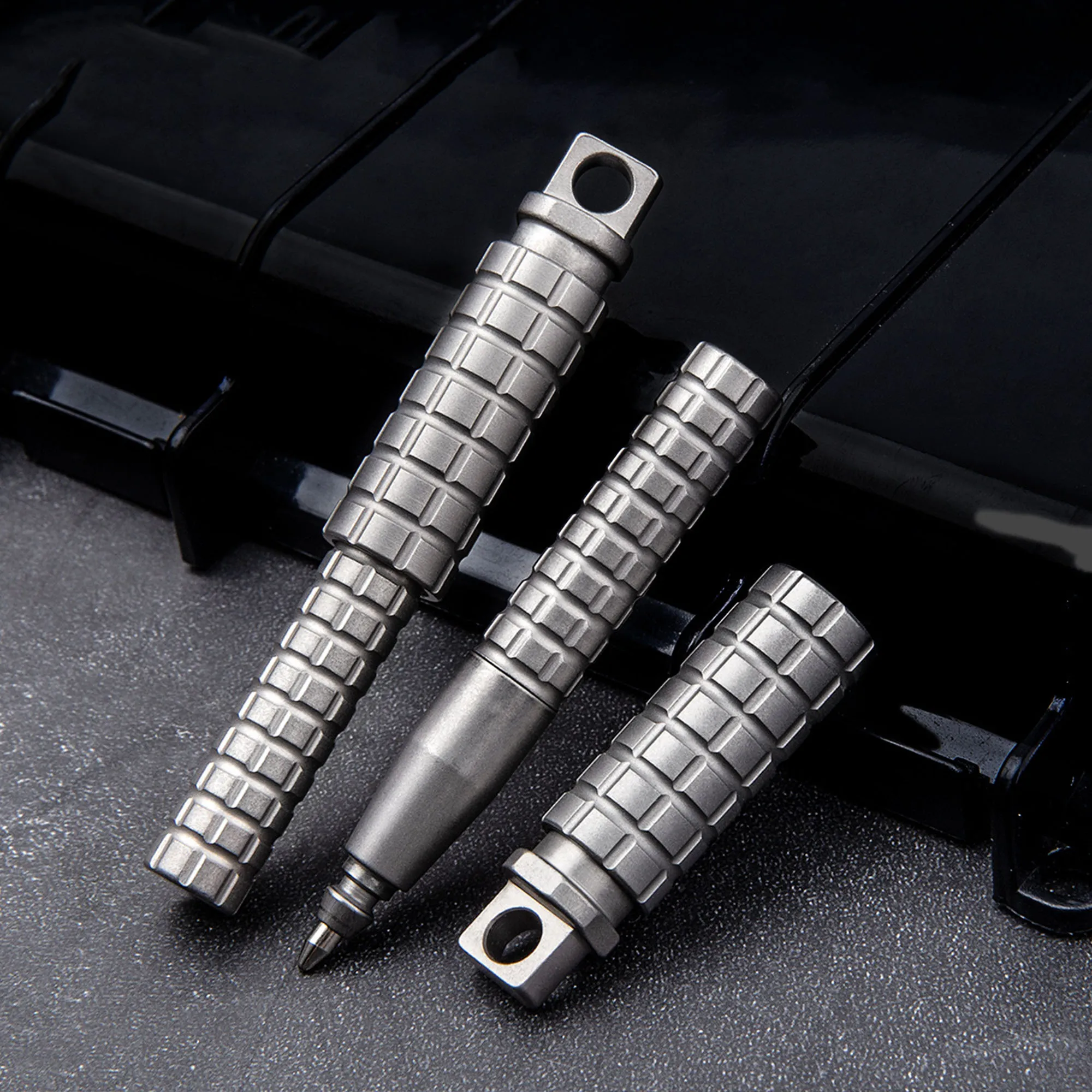 Titanium alloy Mini Pen EDC Writing Pen Keychain Pen Writing Tool