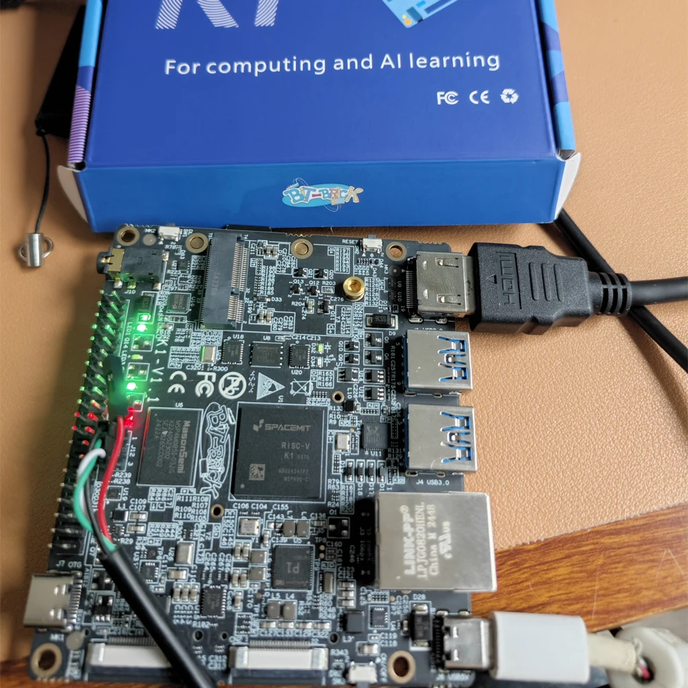 

Bit-Brick K1 Open Source RISC-V Single-board Computer with 4GB/8GB Memory 2.0TOPS AI-Power Industrial-Grade for IoT Applications