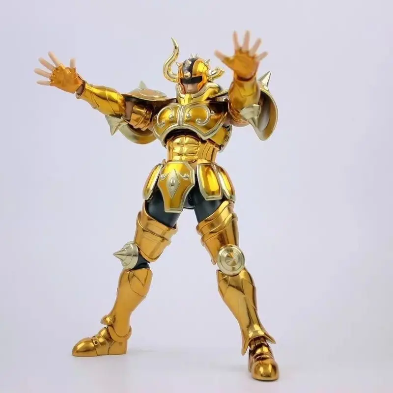 

Золотая фигурка Saint Taurus однотонной модели в наличии