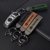 Car Hot Stamping Badge Keychain Zinc Alloy Keyring Accessories For Toyota Corolla Yaris Aygo Prius Camry Auris Avensis 4Runner