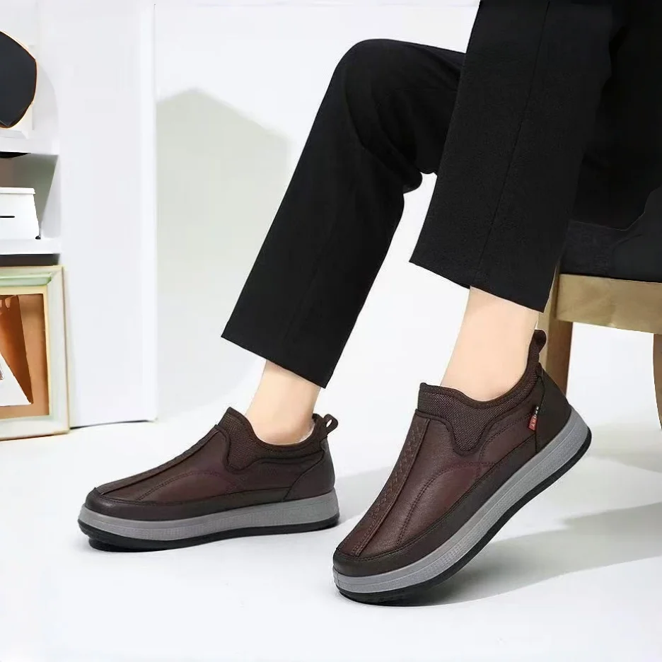 New Winter Cloth Shoes, Men's Fleece-Lined and Thickened Warm and Comfortable Cotton Shoes, Winter Outdoor Warm Casual Shoes
