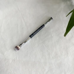 No-Tug Heavenly Dual Eyeshadow Makeup Brush 5 All over Eye Concealer Blending and Smudger Cosmetic Tool