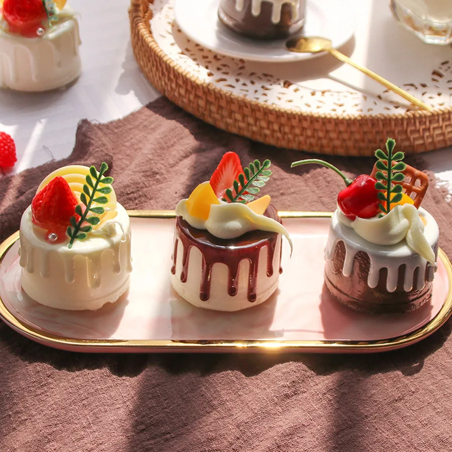 

3pcs Artificial Cake Jam Fruit Strawberry Cake Food Dessert Model Decoration Baking Photography Props Simulated Decorations
