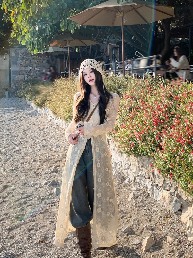 

Ретро-стиль: женская блузка с длинным рукавом, V-образным вырезом и кружевом, модный дизайн, ажурная, премиум-качество, топ для женщин.