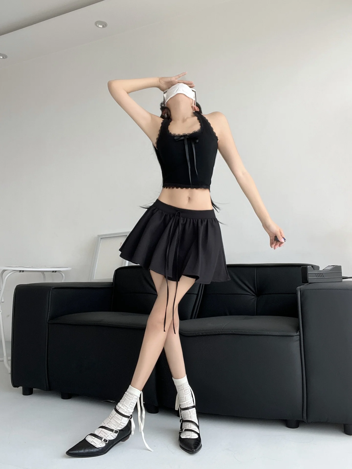 Spódnica Spor Pure Desire Biała Wróżka, model f Body, anty-prześwitująca, do chodzenia, z wysokim stanem, plisowana, dla młodych kobiet.