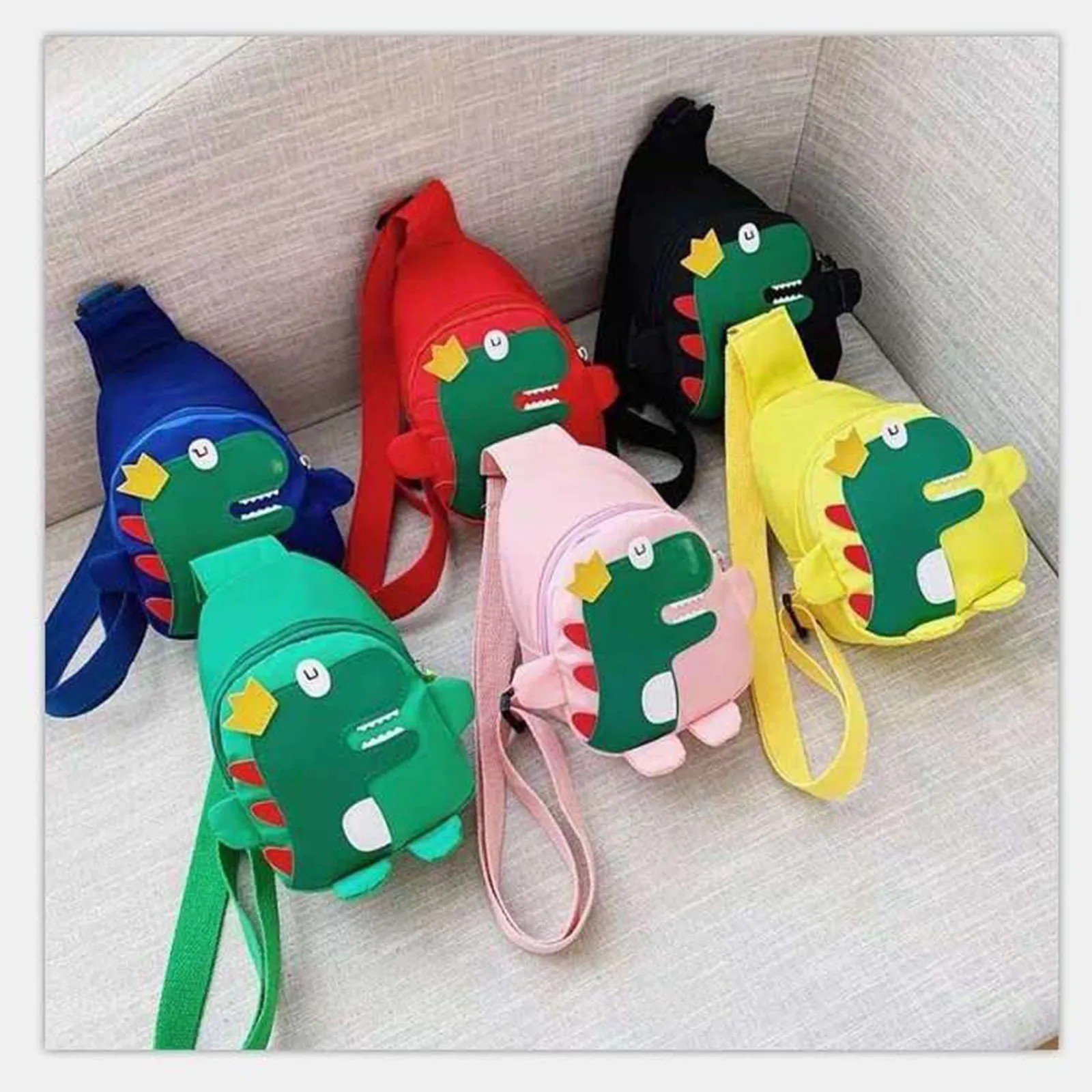 Children's Crossbody Bags Cute dinosaur print Chest Bag Adjustable Shoulder Strap Shoulder Bag Waterproof light Travel Bags Pack