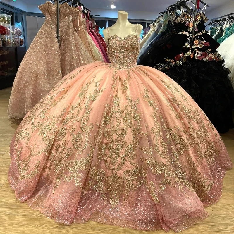 

Pink Quinceanera Dresses 2024 Sweet 15 16 Gold Applique Lace Beads Birthday Party Gown Vestidos Para XV Princess Miss Pageant