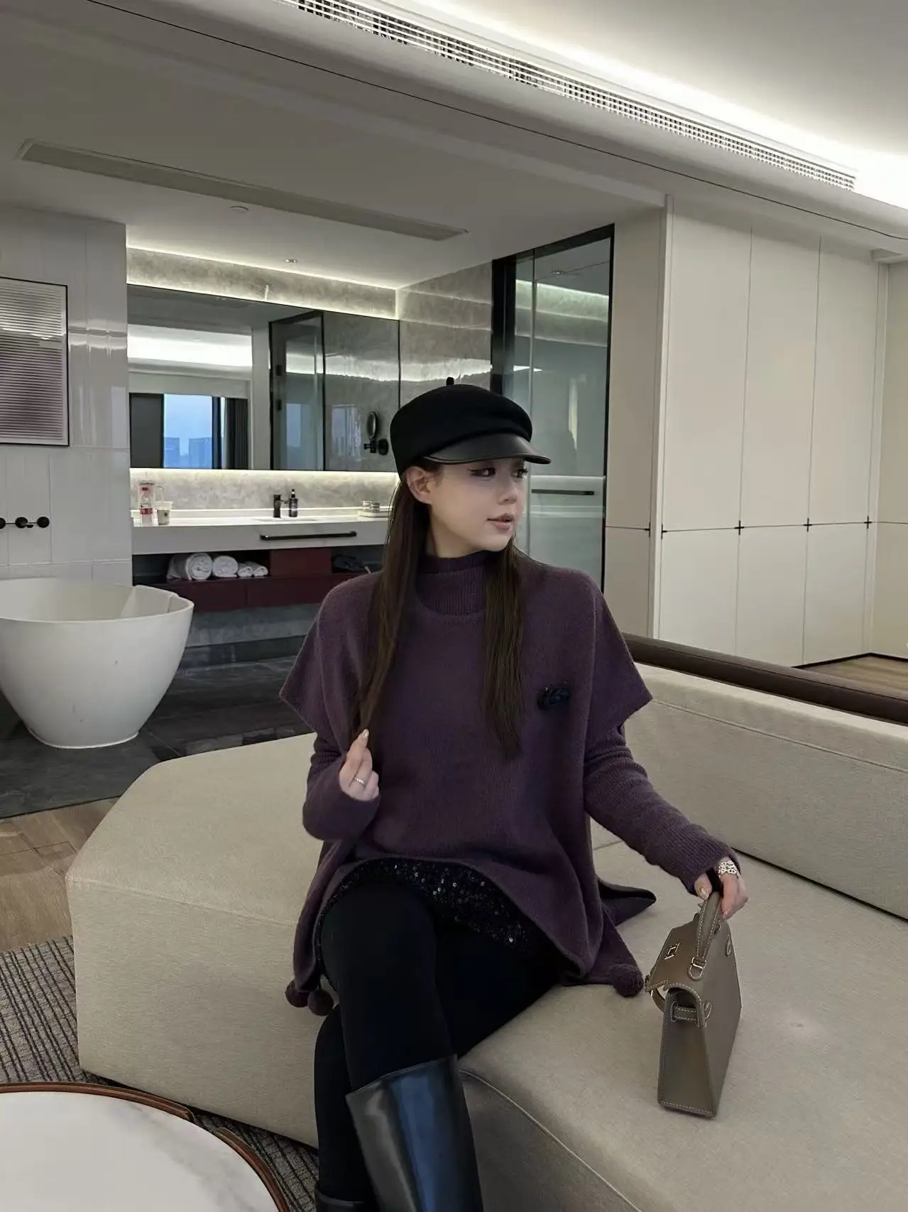 

Стильный комплект из вязаного свитера оверсайз с эффектом двухслойности, модный, больших размеров, для девочек, с круглым вырезом, длинными рукавами, из нейлона и акрила.