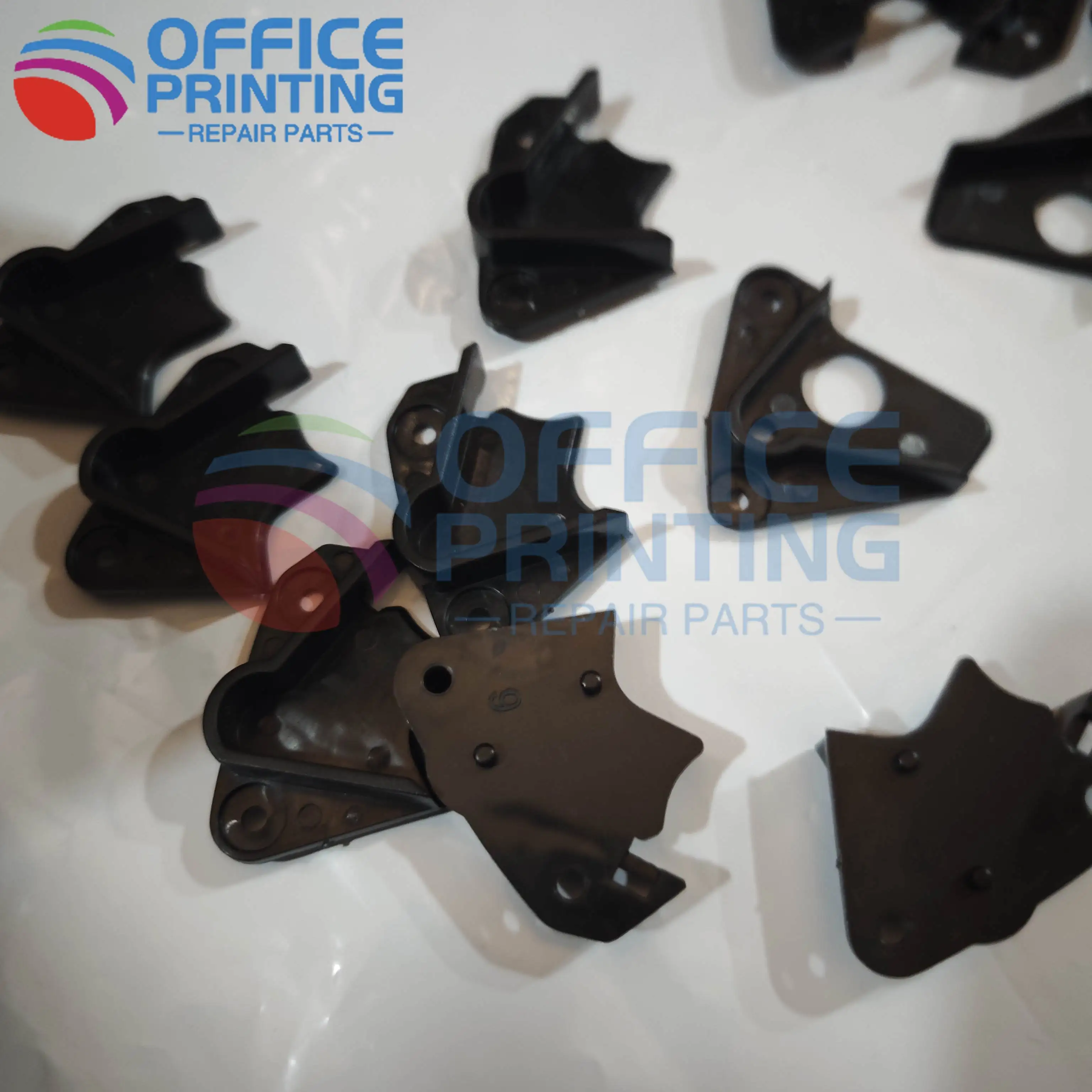 

4pcs 22370E 665AA5AA22360 Transfer Belt Support Block for Konica Minolta Bizhub C5500 C6501 C6500 C5501 C6000 C7000 Copier Parts