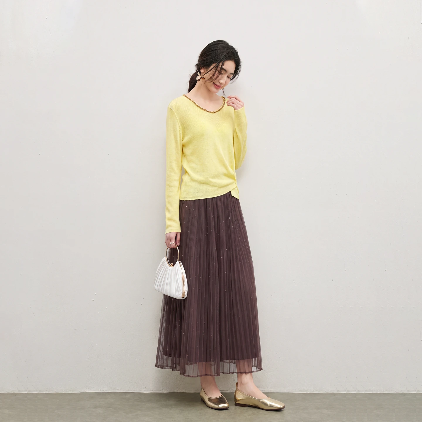 SENTUBILA Women Knitted Skirt Co‑ord Set 2026 Autumn Elegant Casual Relaxed Soft Breathable Two‑piece Matching Outfit 763ZC7911