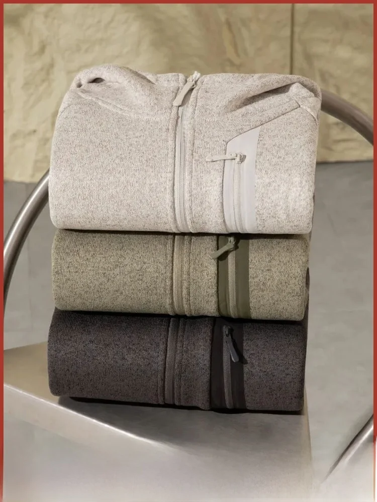 

Versatile Outdoor Knitted Fce Jaet with Hood for Men Warmth Loing High Version Substitute Autumn Winter ential Oute...