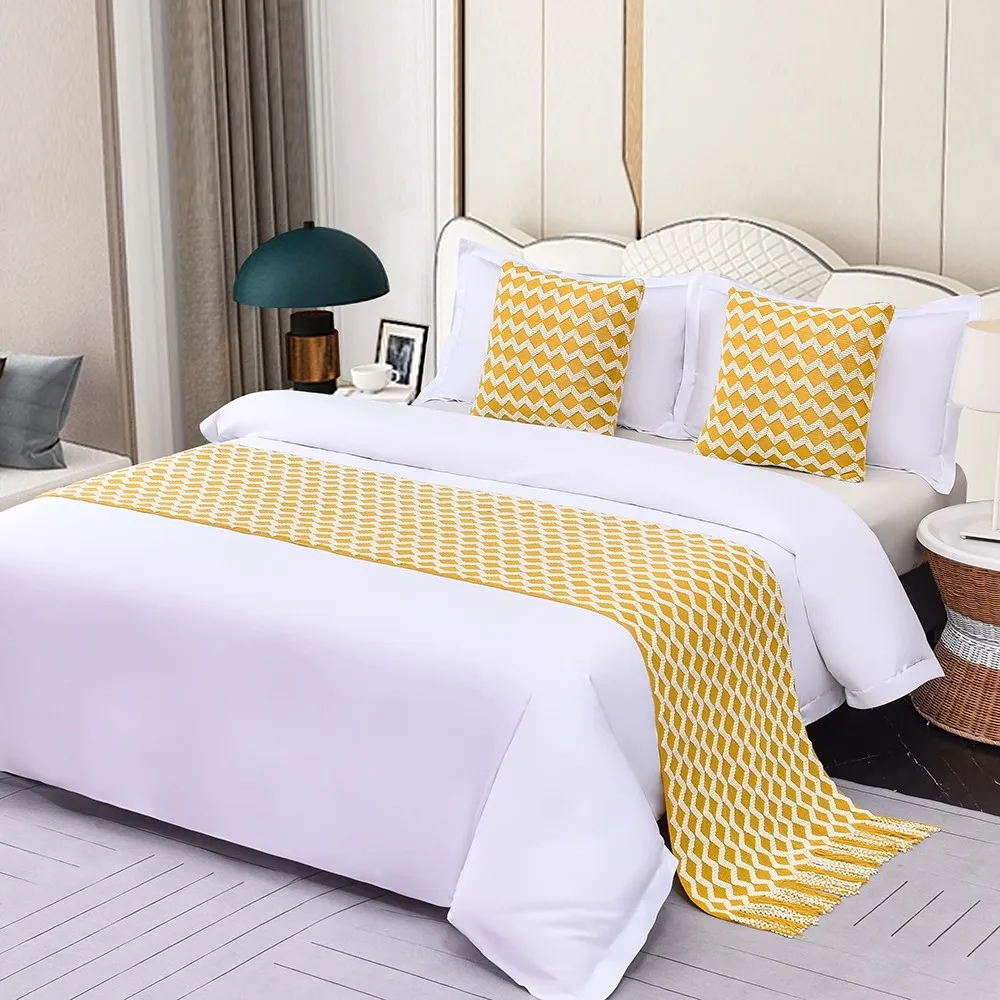 Home Hotel Longer Tassel  Bed Runner Solid Plaid Wool Bed Towel  Dining Wedding Party Decor Bed Tail Towel Pillowcase