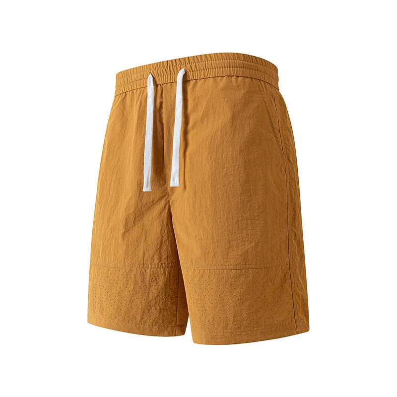 Pantaloni da uomo sportivi da strada di marca estiva in movimento Pantaloni da uomo nuovi arrivi Pantaloncini ad asciugatura rapida Pantaloni da spiaggia medi casual a cinque punti