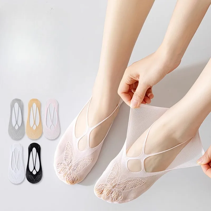 Women's Summer Thin Breathable Lace Invisible Socks Fashion Butterfly Pattern Soft Comfortable Silicone Anti Slip Liner Socks
