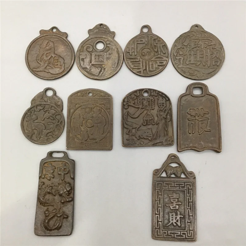 Antique Miscellaneous Antique Antique Antique Antique Crafts Copper Ware Special-Shaped Spending a Variety of Money Wholesale