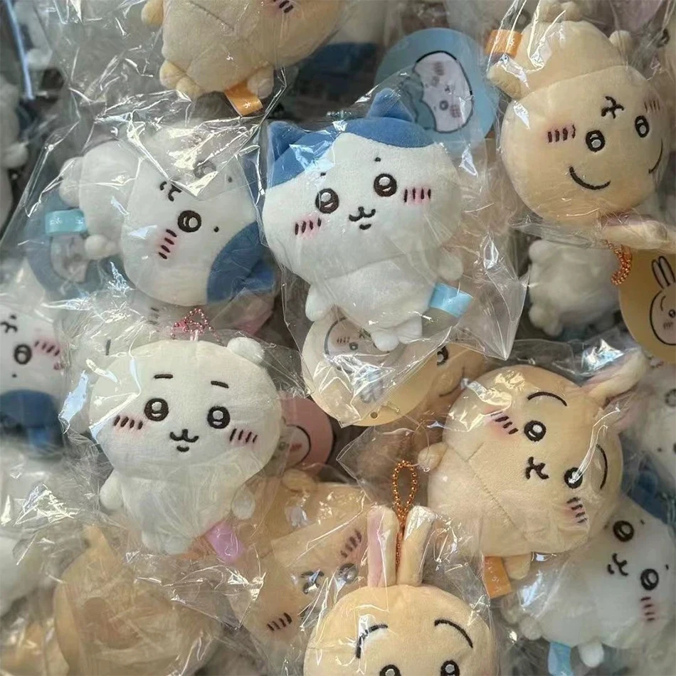 Anime Figures Chiikawa Cartoon Cute Plush Keychain Figures Hachiware Usachi Small Feet Pendant Self Deprecating Bear Doll Gift