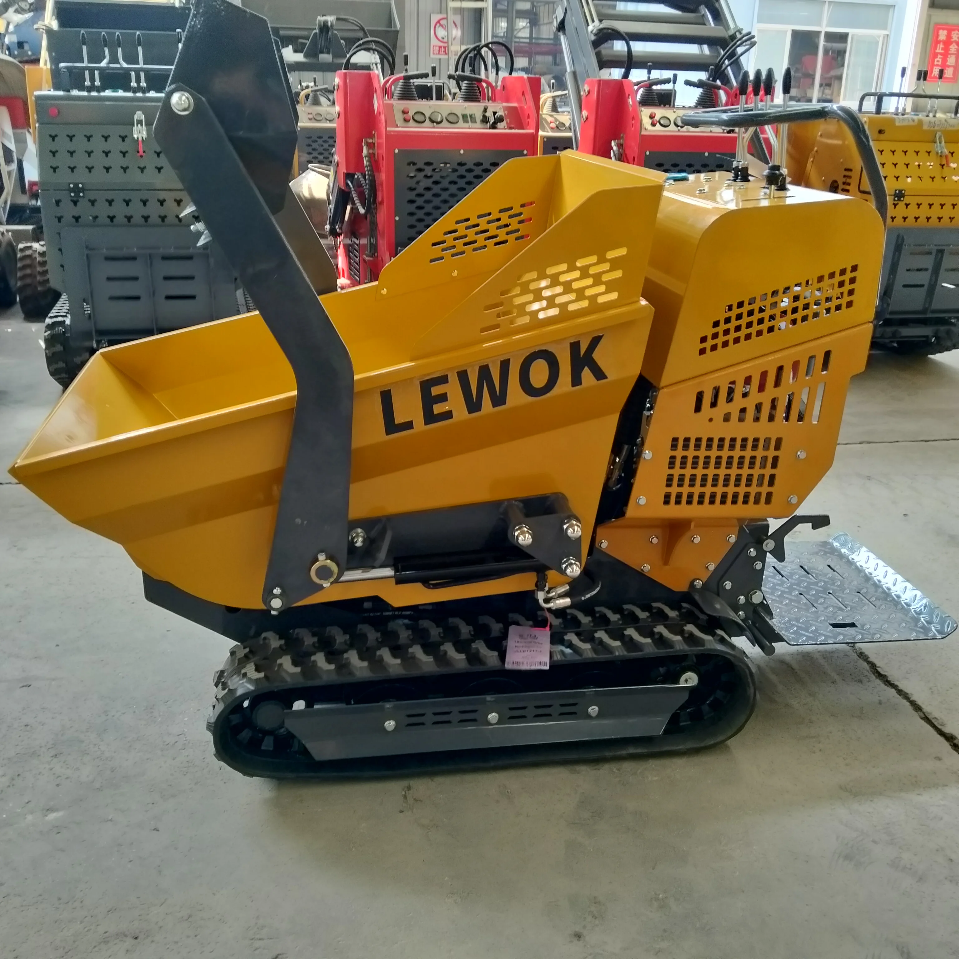 500kg Mini Crawler Dumper Small Tracked Track Barrow Hydraulic Tipper Garden Agricultural Construction Dumper Truck Self Loading