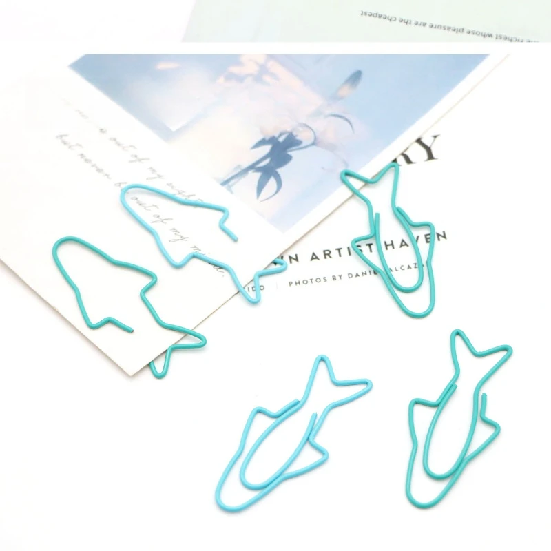 정어리 모양 종이 클립 귀여운 만화 금속 책갈피 다채로운 모양의 사무용 문구류 철제 상자 포함