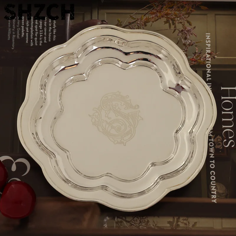 India imports European medieval silverware, palace Yanfeng handmade brass plated fruit tray ornament