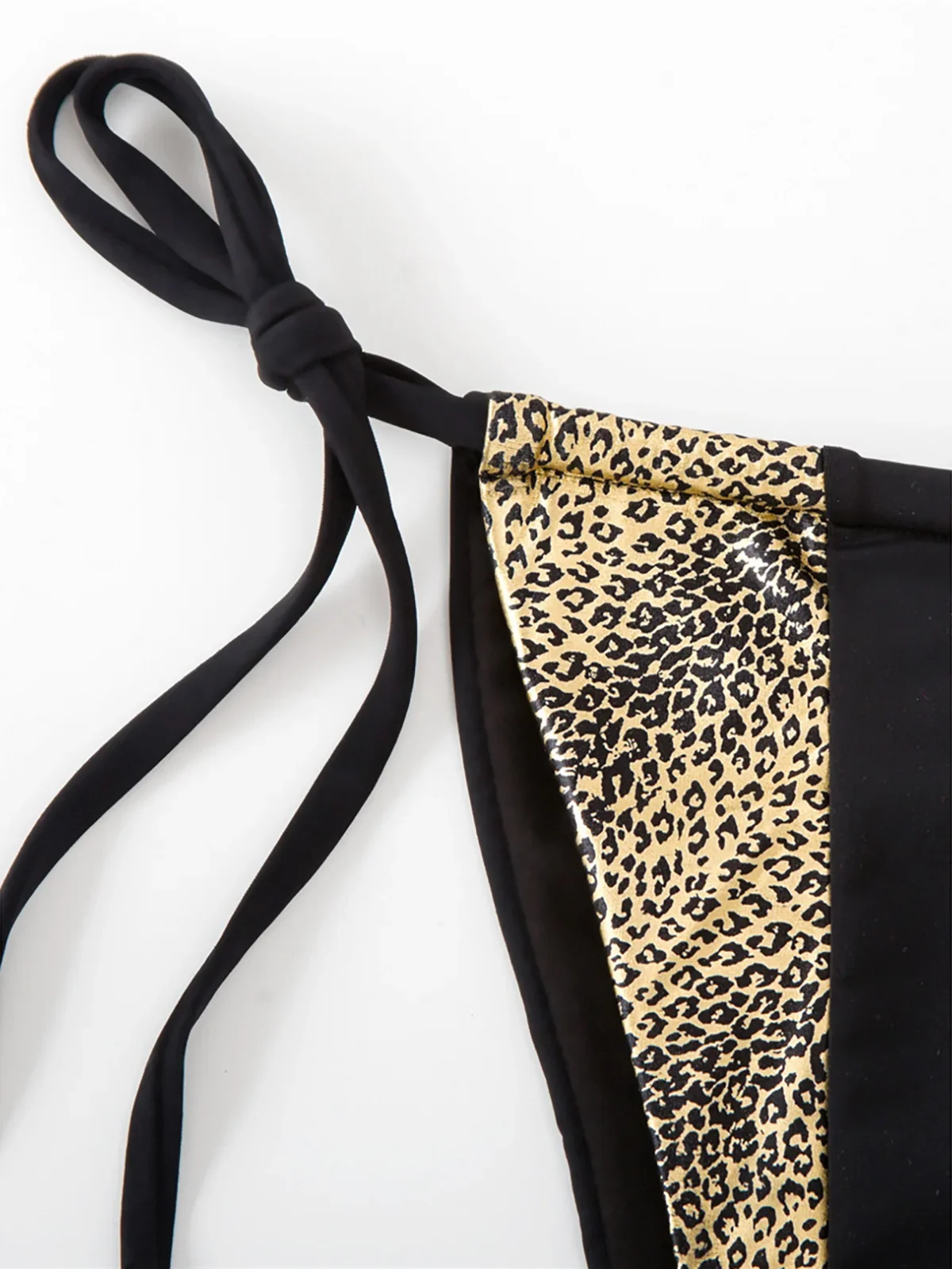 Splicing Halter บิกินี่ผู้หญิงชุดว่ายน้ําชุดว่ายน้ําหญิงชุดว่ายน้ําบิกินี่สองชิ้น Strappy สูงตัดขา Bather ชุดว่ายน้ําว่ายน้ํา K5240