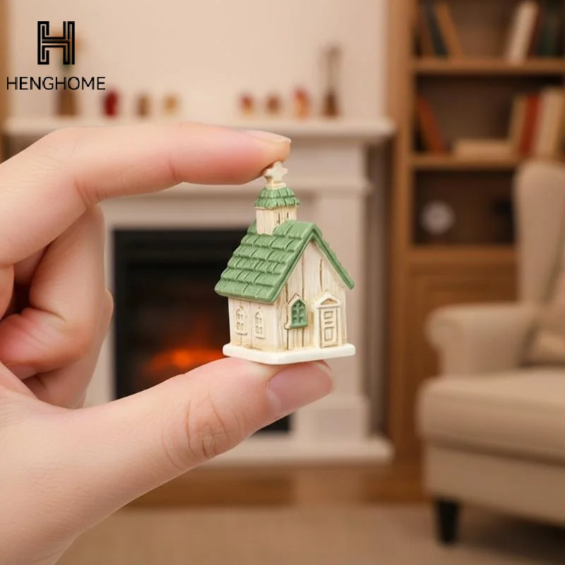 Green/Red Roof House Miniature Model Mini Resin Christmas Village Church Figurines Garden Scene Ornament Photography Prop