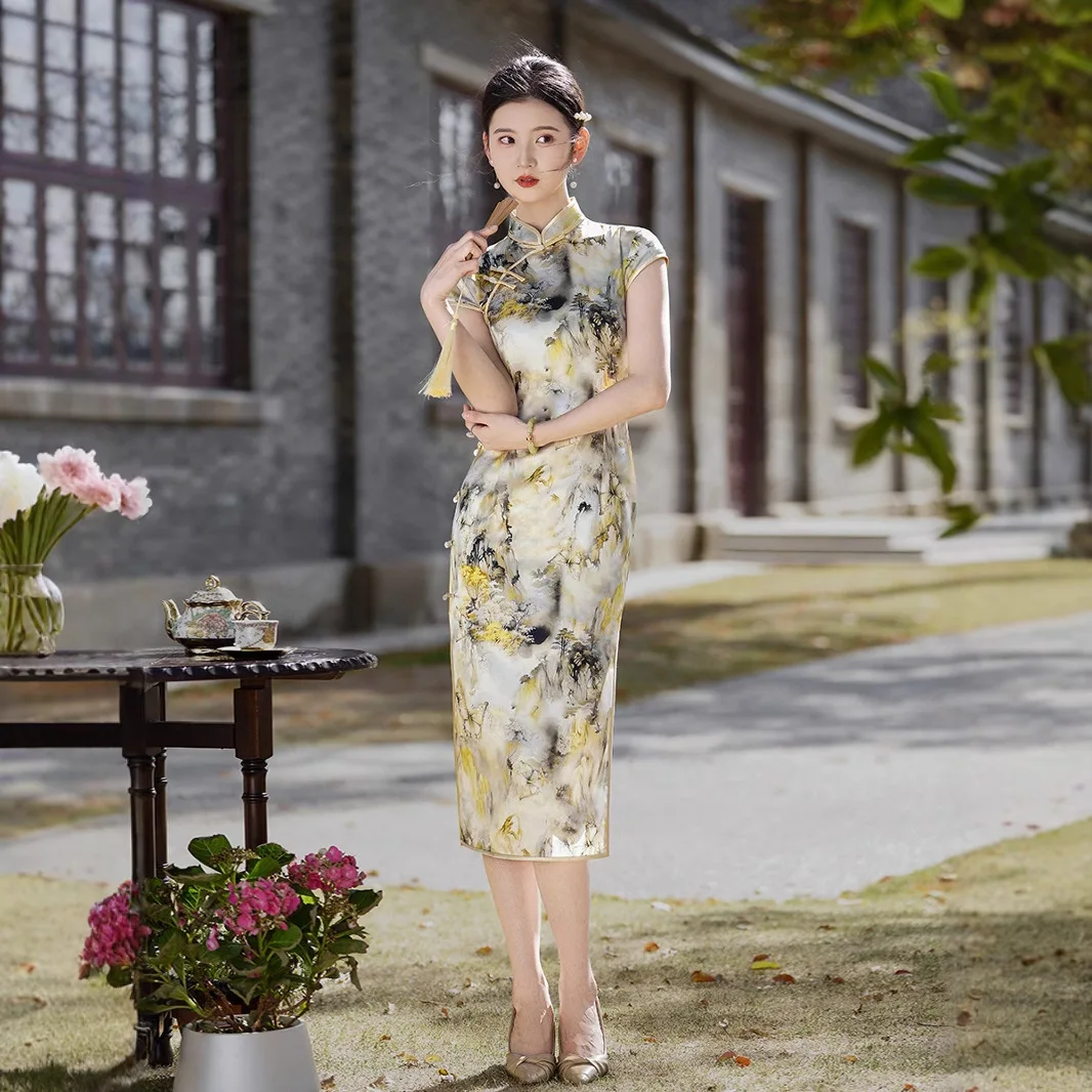 

Silk Improved Chinese Style Floral Traditional Vintage Modern Cheongsam Qipao Women's High-End Young Golden Yellow Printed