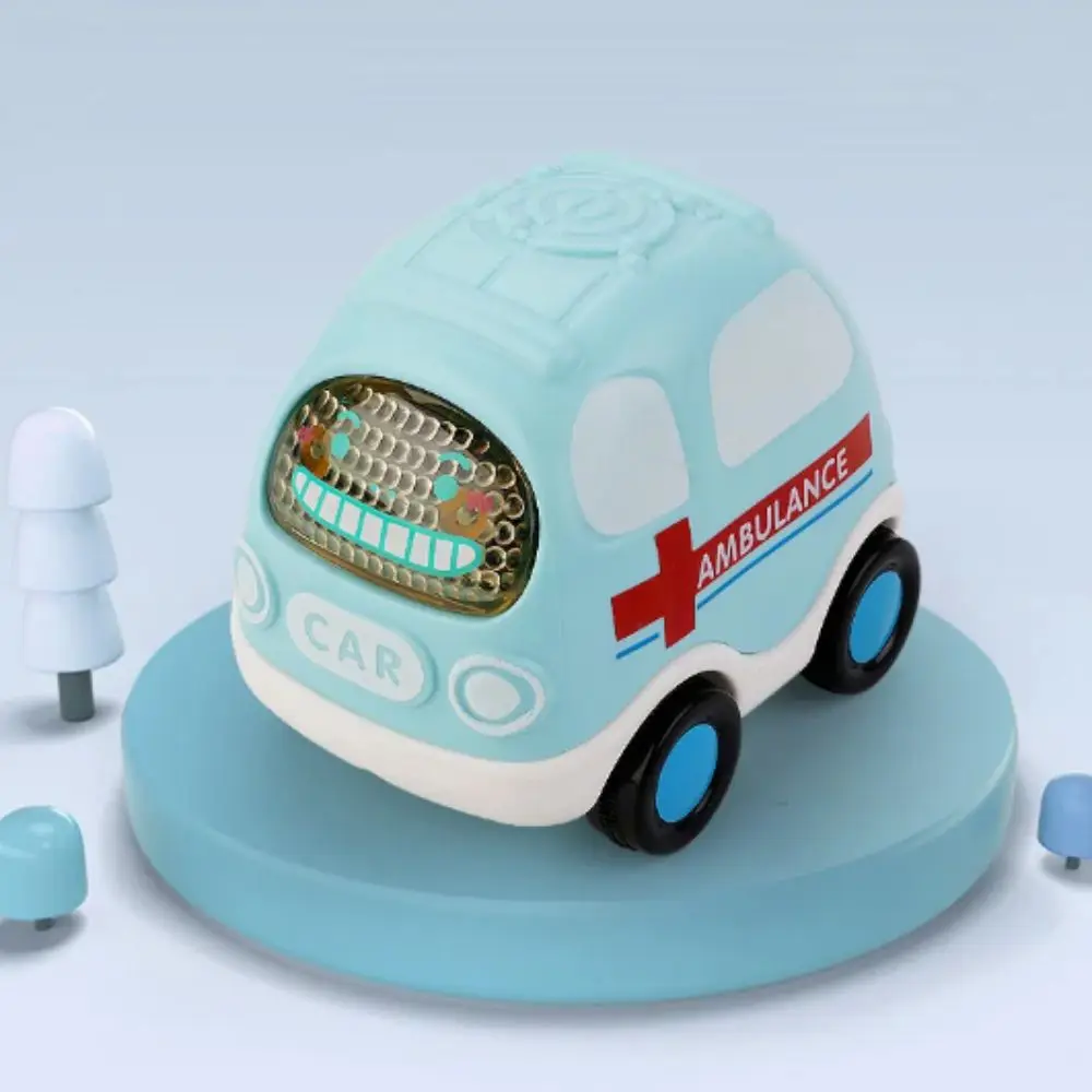 المضادة للتصادم الجمود سيارات لعبة الإضاءة الحقيقية عرض الصوت سيارة صغيرة تحطم المقاومة الكرتون تصميم التراجع سيارة هدية عيد ميلاد