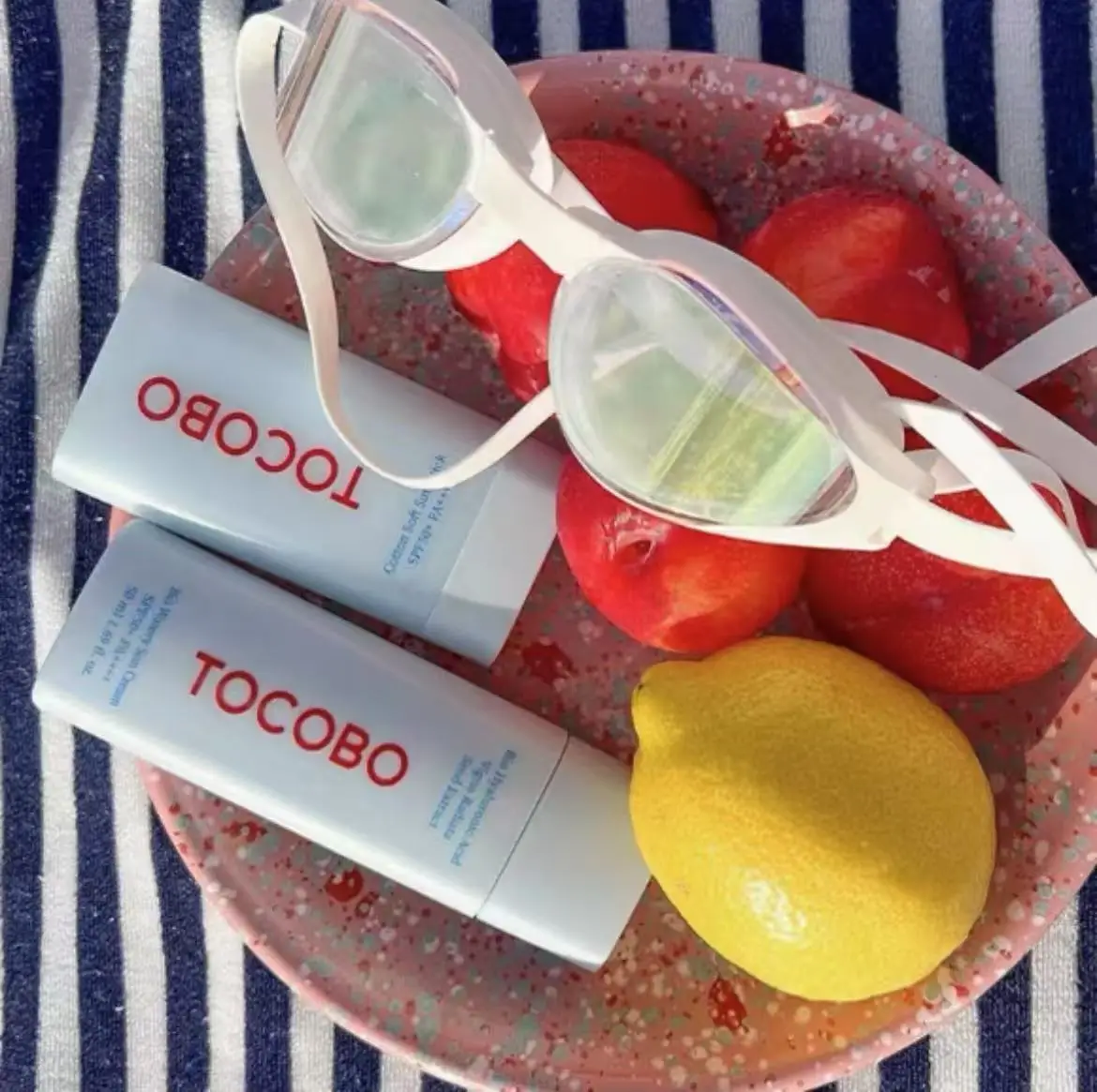 

Original Genuine Korean Skin Care Tocobo Cotton Soft Sun Stick SPF 50+ Essence Sunscreen Oil Control Refreshing Non-greasy