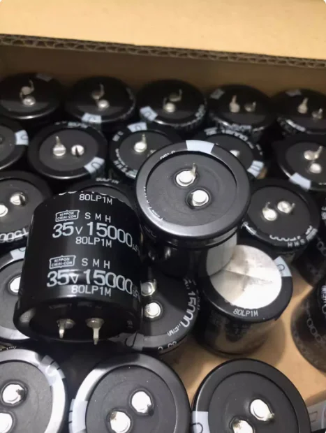 4pcs/lot Original Japan NIPPON 35V 15000UF SMH 35X35 85 degree fever aluminum electrolytic capacitor free shipping