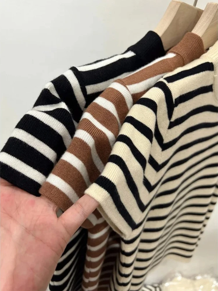 2026 패션 슬림핏 탑 터틀넥 풀오버 스트라이프 스웨터 셔츠 여성용 초봄 및 가을 반팔 이너 셔츠