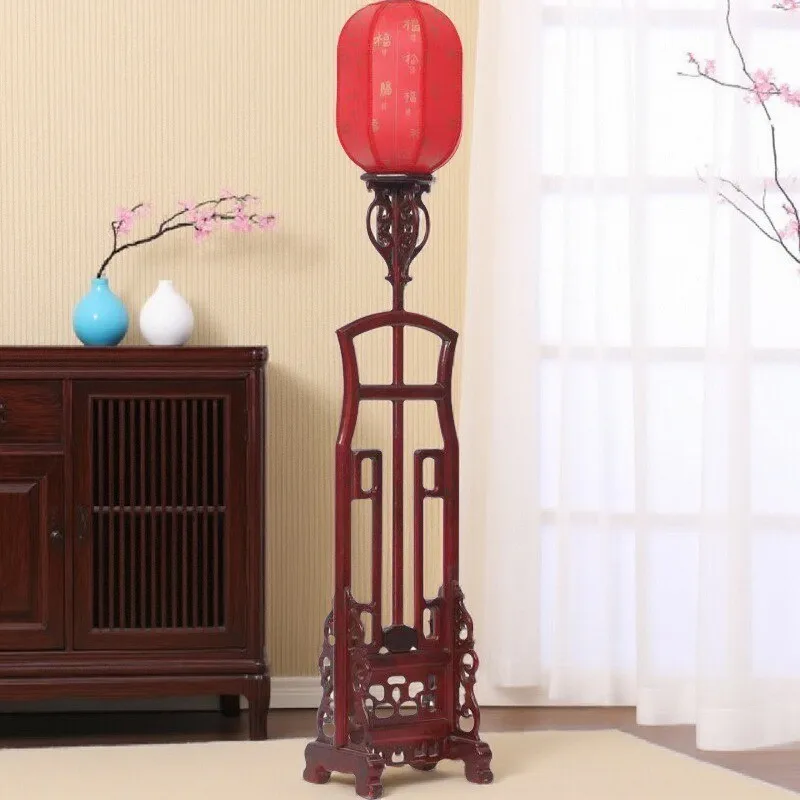 Solid wood floor-to-ceiling lamp stand Chinese teahouse hotel palace lamp shrouded in Ming and Qing carved lanterns retro decora