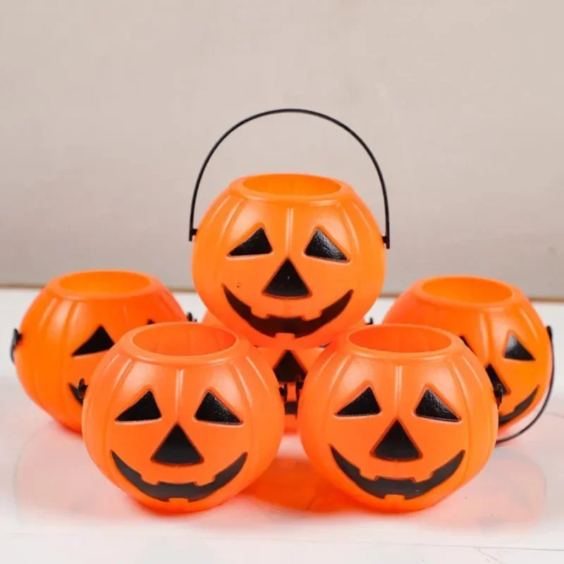 6Pcs Mini Halloween Candy Buckets Trick or Treat Bucket Witch Cauldrons Pots Pumpkin Pails with Handle for Party Favors Supplies