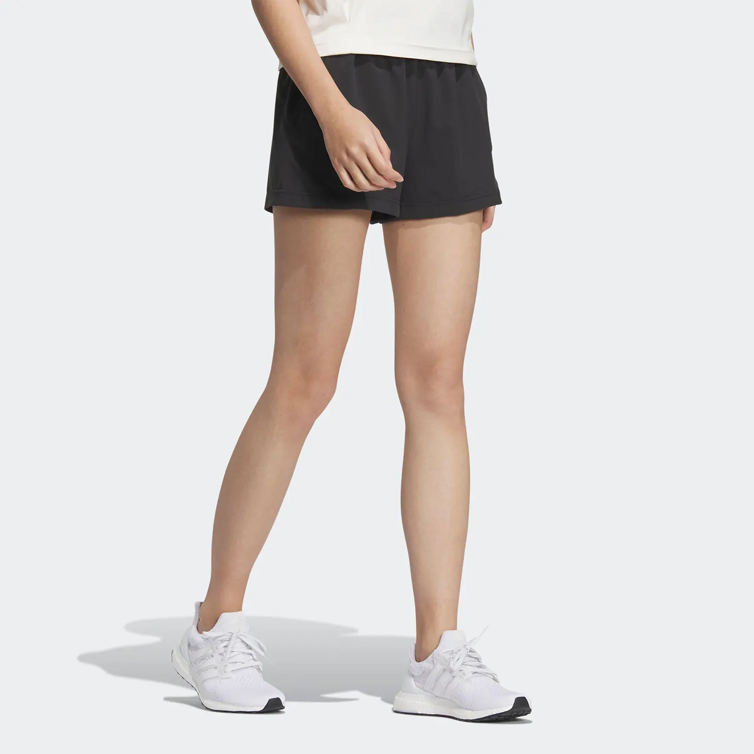 

Оригинальные женские спортивные повседневные шорты Adidas FOT WVN SHORT HY2838