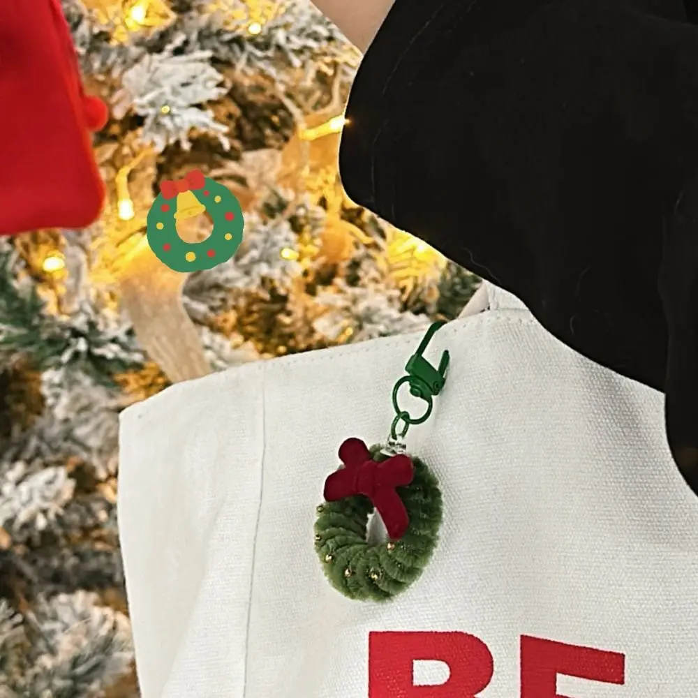 Lovely Cartoon Christmas Pendant Bow Green Mini Wreath Keychain Bag Pendant Soft Christmas Brooch Hanging Accessory