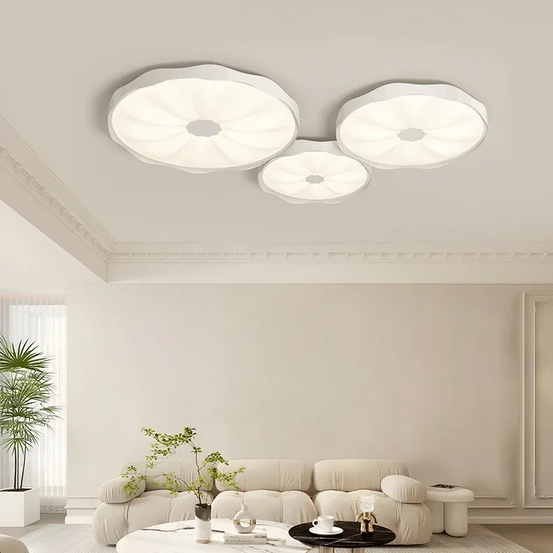 

Creative LED Lotus Style Ceiling Light Bedroom Warm Light Full Spectrum Eye Protection Lamp Living Room Lighting Decoration