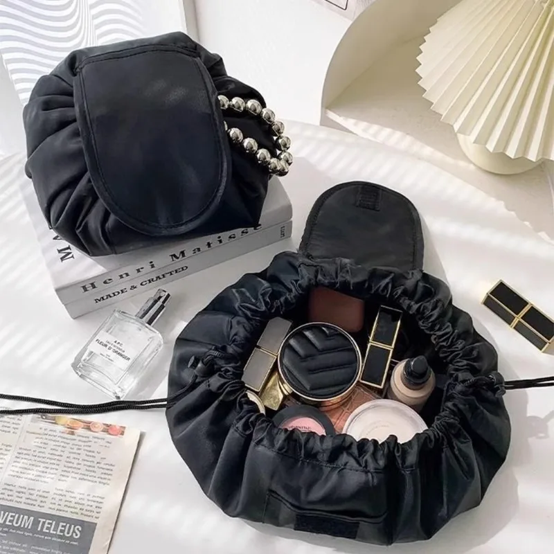 Kosmetiktasche mit Kordelzug für Damen, große Kapazität, wasserdicht, tragbar, ideal als Reise-Make-up-Organizer, Damen-Toilettentasche, Beauty-Case. – Detail 3