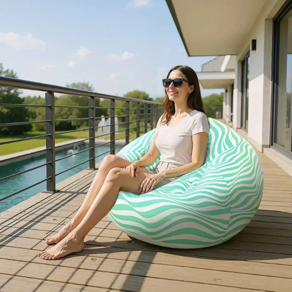 Close-up of the durable material of the inflatable sofa