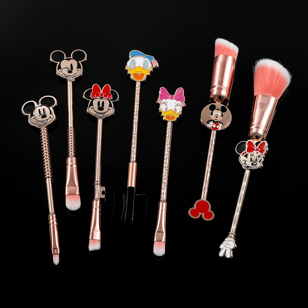 7Pcs/Set Disney Cartoon Character Mickey Mouse Minnie Eyebrow Pencil Blush Brushes Donald Duck Daisy Duck Women Cosmetic Brush