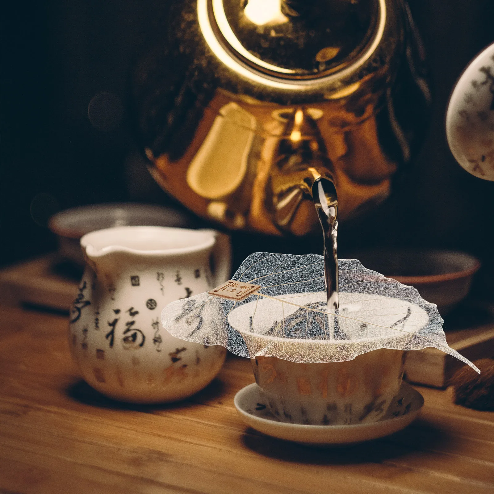

Creative Leaf Shape Plastic Tea Strainer Fine Mesh Filter Practical Tea Accessory for Home Office Plastic Strainer