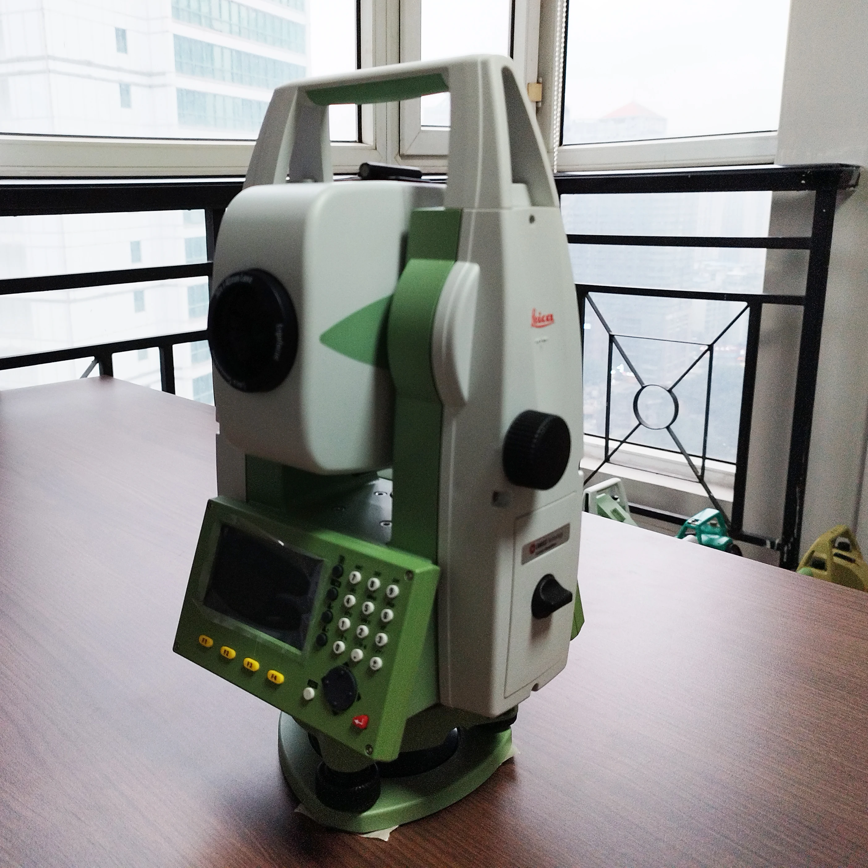Used total station 2 second precision total station TS02 2\