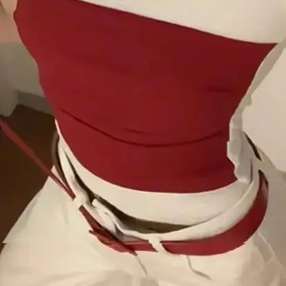 

Тонкая футболка контрастного цвета в американском стиле ретро с круглым вырезом и короткими рукавами, летний женский укороченный топ