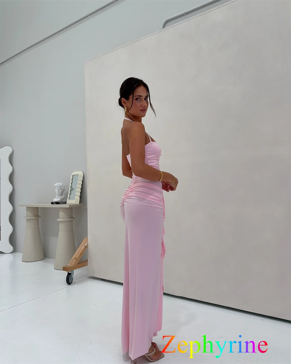 Personalizado sereia simples camisa rosa vestido de noite clássico halter sem mangas vestidos de baile moda vestido de festa