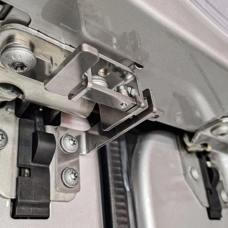 Rear Door Lock Burglary Protection Anti Theft Security Latch for Mercedes Sprinter W906 for VW Crafter Rear Door In Protection