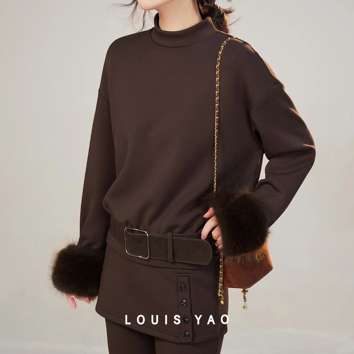 LOUIS YAO Women's Hoodie 2026 Winter Casual Elegant Slightly Stretchy Brushed Lining Fleece Removable Cuff Furry Trim Sweatshirt