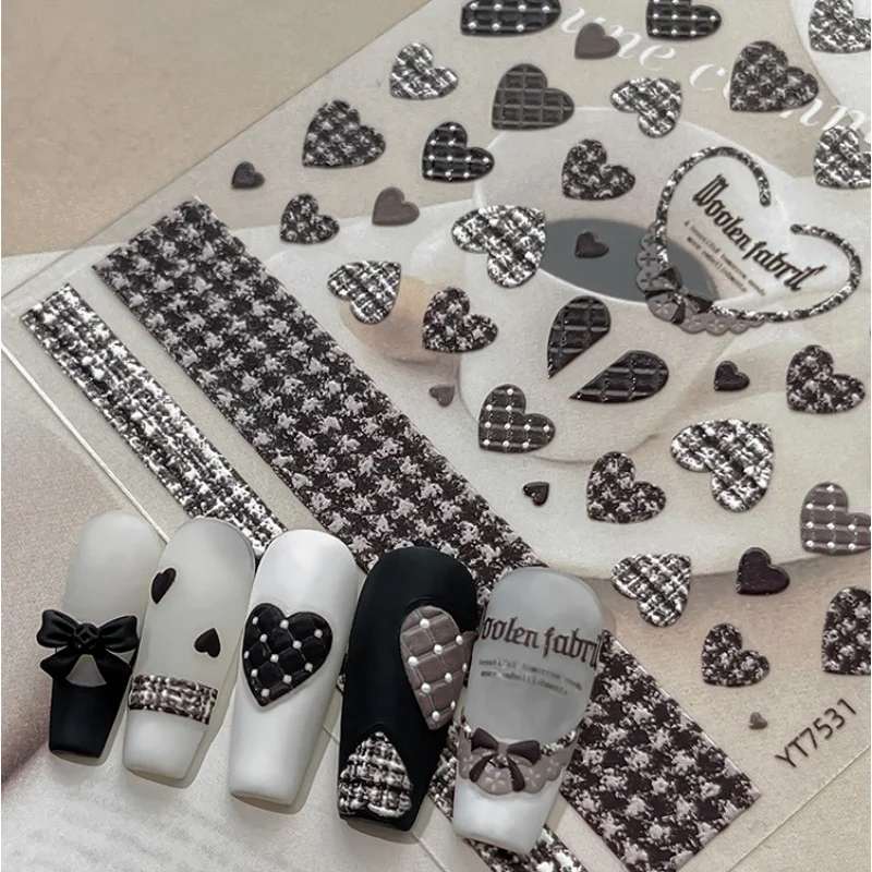 Grid Love Heart Nail Stickers Autumn Winter Red Brown Texture Coarse Floral Heart Pattern Self Adhesive Nail Decorations Decals