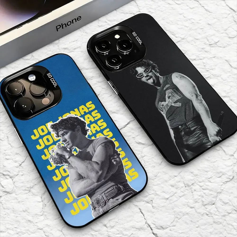 المغني جو J-Jonas جراب هاتف آيفون 11 12 13 14 15 16Pro ماكس زائد حماية تصفيح غطاء الهاتف