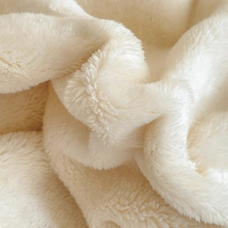 1pcs Cream Colored Bubble Plush Blanket Comfortable Warm Sofa Solid Color Woolen Blankets Fluffy Comfortable Bedroom Bed Sheet