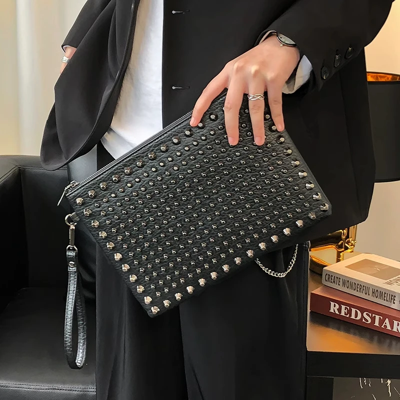 

Hot Men's Bag Rivets Handbag Envelope Clutch Purse Bags Shoulder Crossbody Bag Designer Luxury Leather Brand Messenger Bag