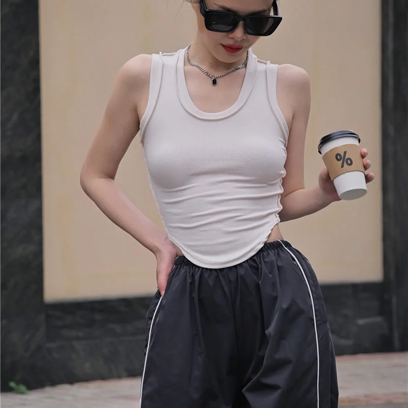 Women Contrast Stitch Cropped Tank Top