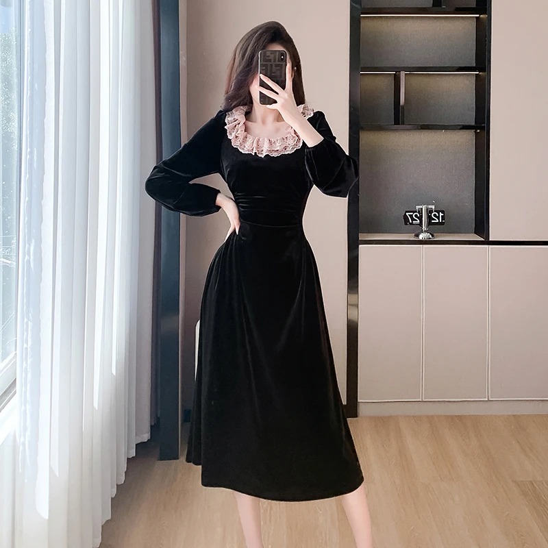 

Vintage Lace Square Neck Black Midi Dresses for Women Spring Autumn Elegant Evening Party Pleated Bodycon Velvet Female Clothing